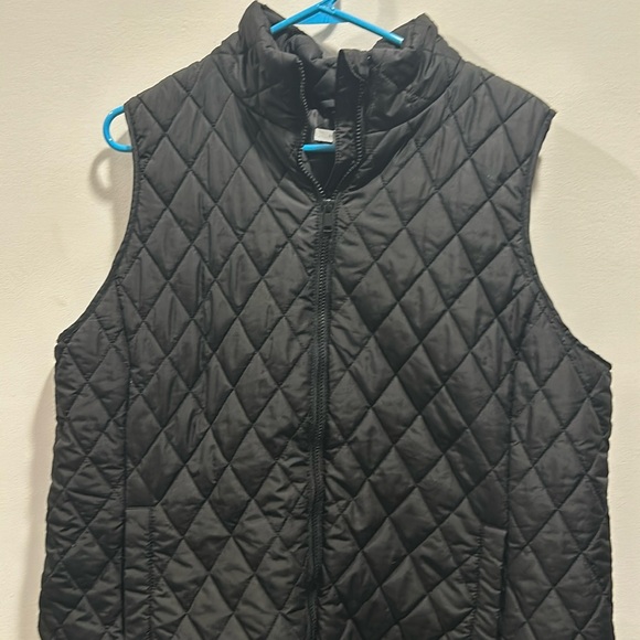 Maurice’s Vest Black - Picture 1 of 3